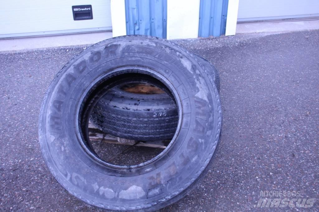 Entreprenad Däck Reifen