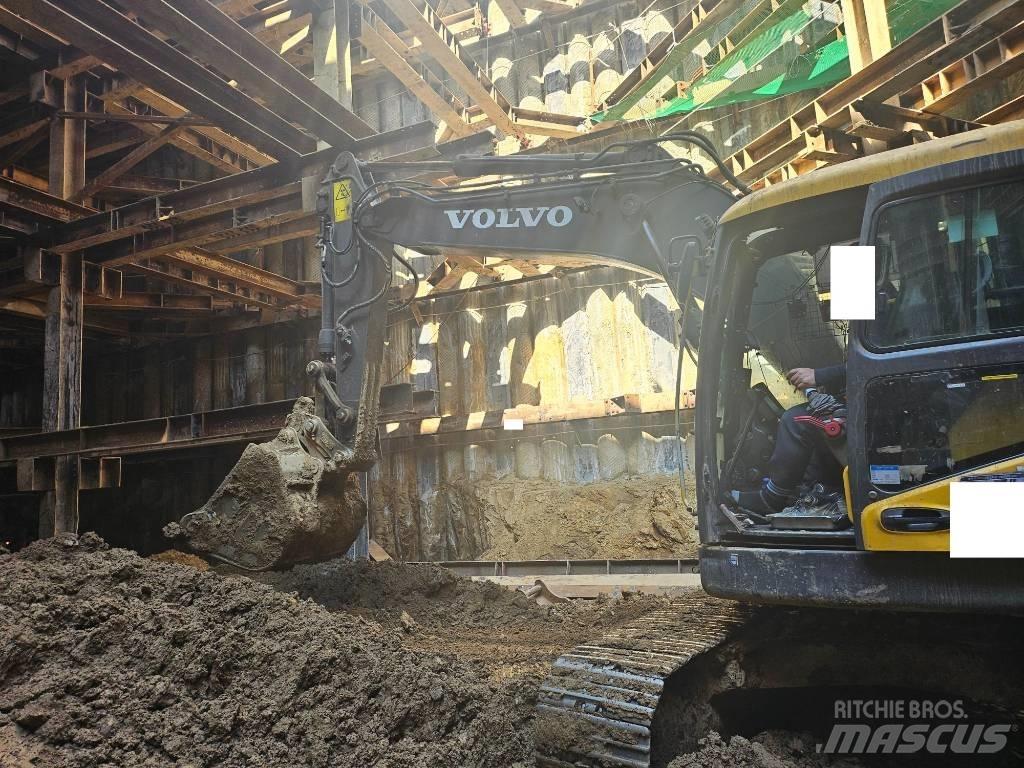 Hyundai ECR145C Midibagger  7t - 12t