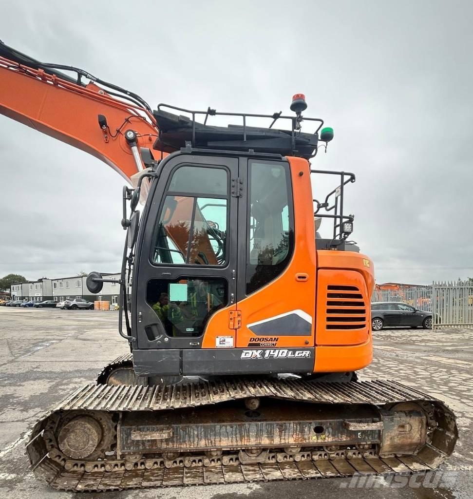 Doosan DX140LCR-7 Raupenbagger