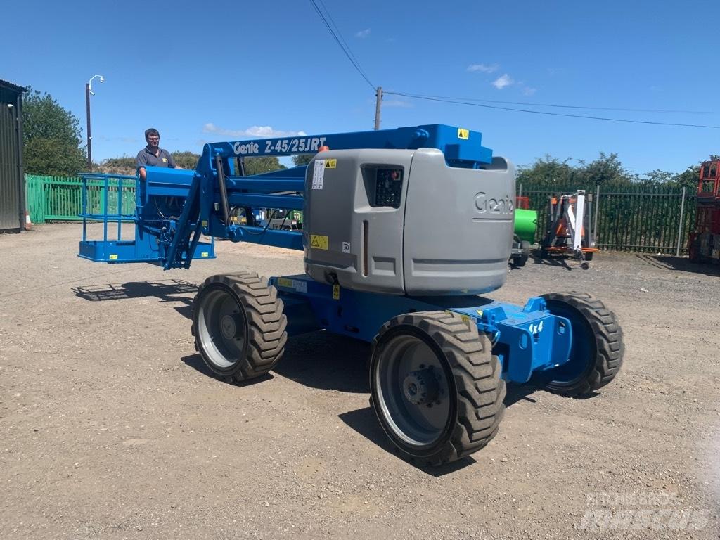 Genie Z 45/25 J RT Gelenkteleskoparbeitsbühnen