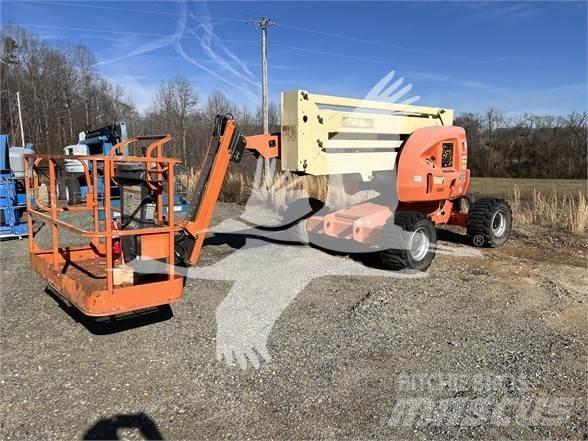JLG 450AJ Gelenkteleskoparbeitsbühnen