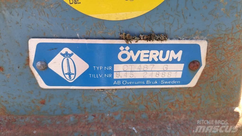 Överum CT 487 G Konventionelle Pflüge