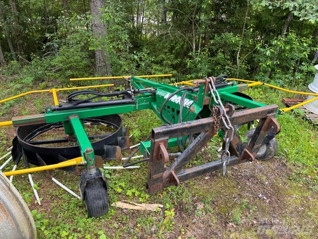 Agronic WR 500 Schwader