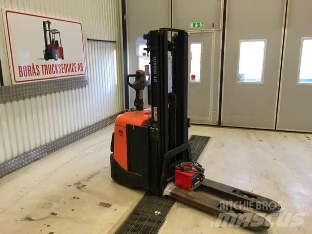 BT SPE 125 L Deichselstapler