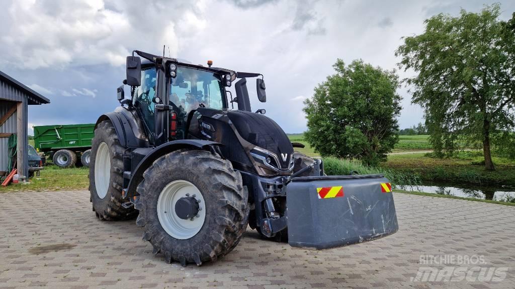 Valtra Q 305 Traktoren