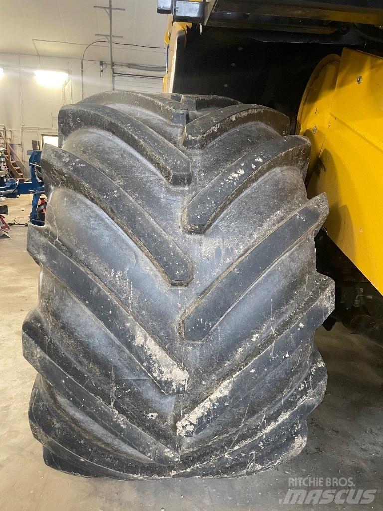 New Holland CX7.80 Mähdrescher