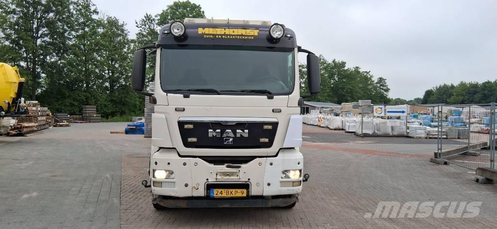 MAN 35.480 Saug- und Druckwagen