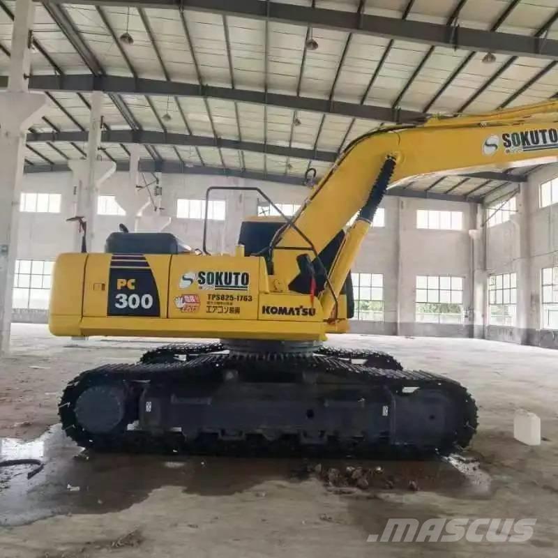 Komatsu PC300-7 Raupenbagger