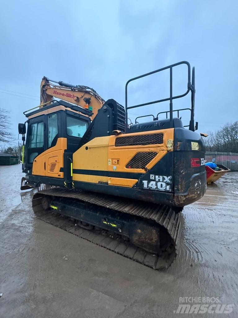 Hyundai HX140L Raupenbagger