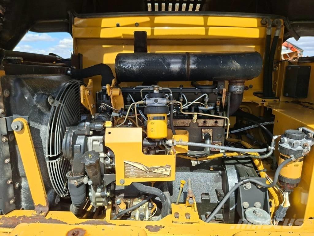 CAT IT 14 G Radlader