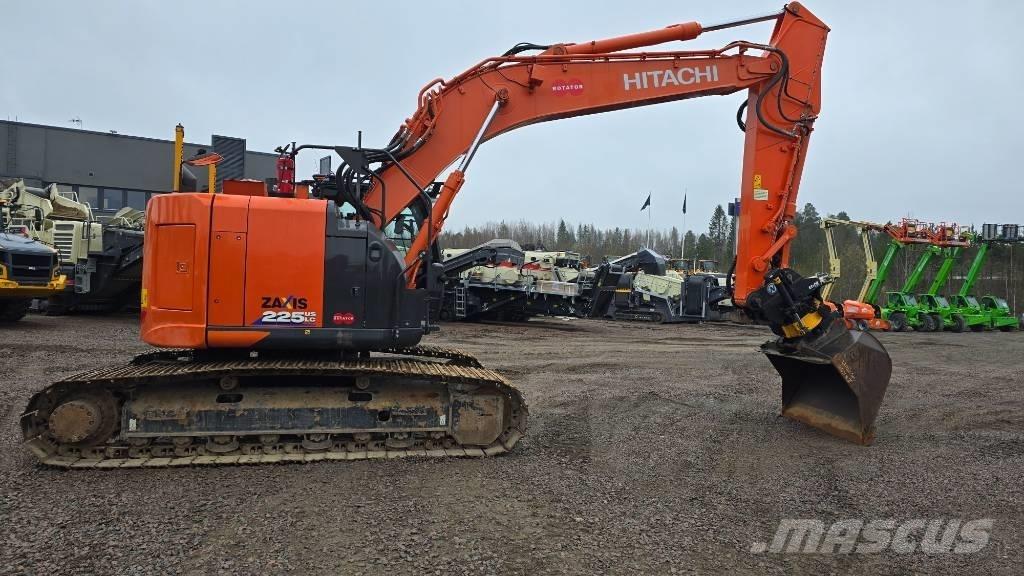 Hitachi ZX 225USLC-6 Raupenbagger