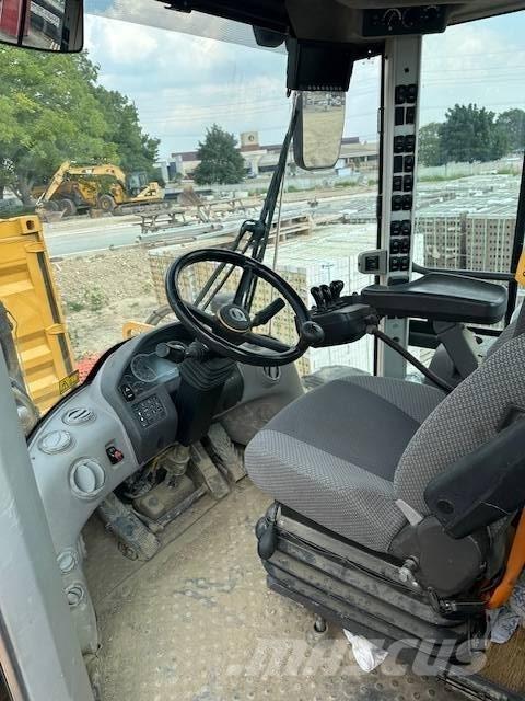  2017 L120H Radlader