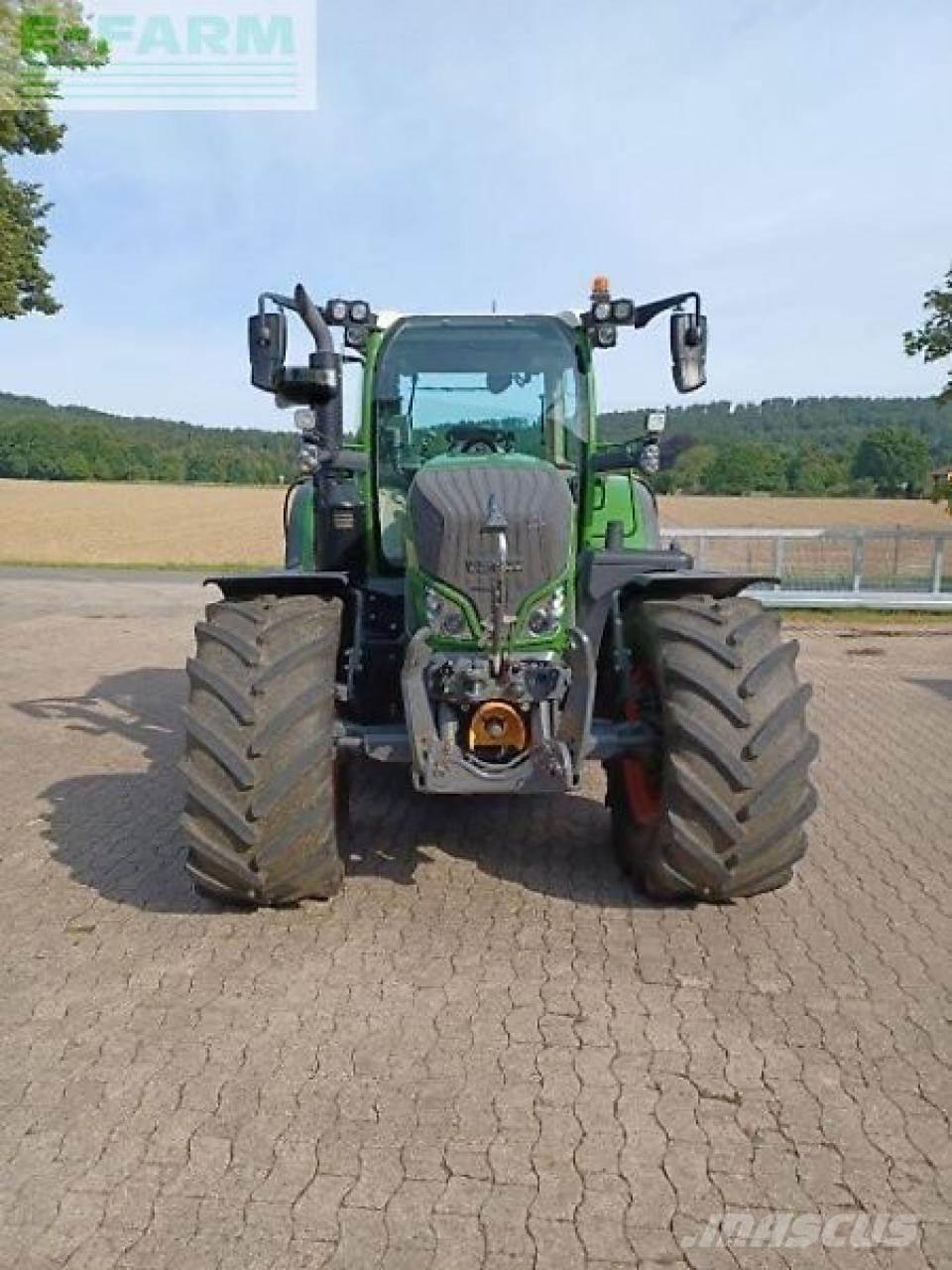 Fendt 718 s4 vario Traktoren