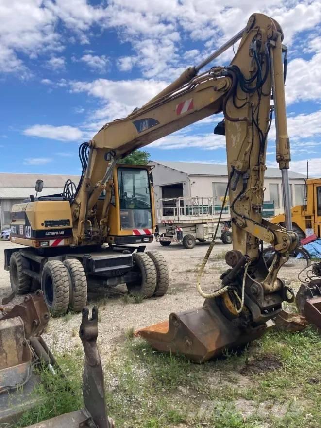 CAT M 312 Mobilbagger