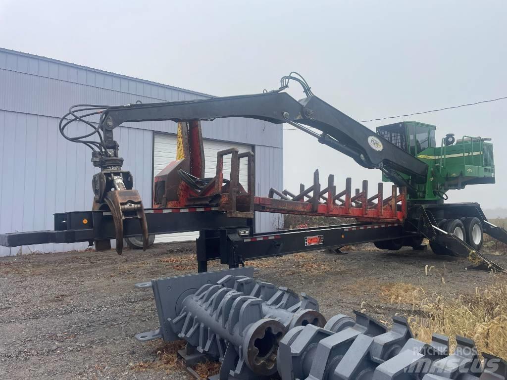 John Deere 437 D Gelenkausleger Lader