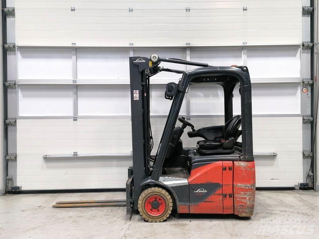 Linde E12-02 Elektrostapler