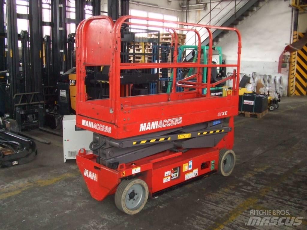 Manitou 81XE Scheren-Arbeitsbühnen