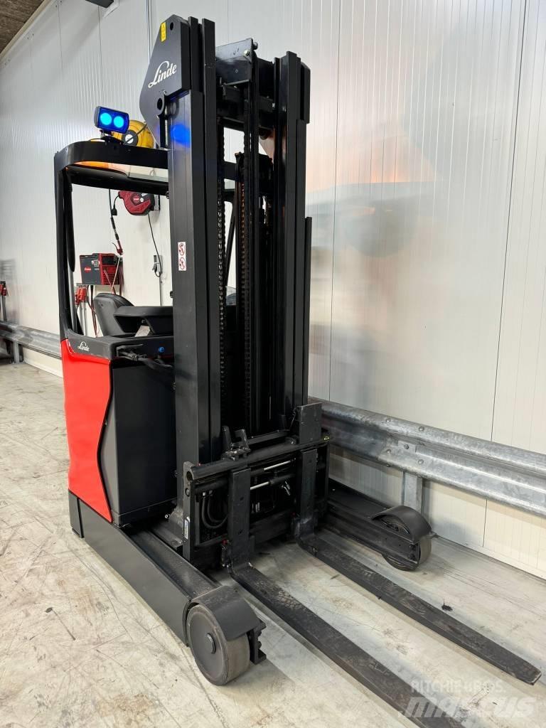 Linde R 14 Schubmaststapler