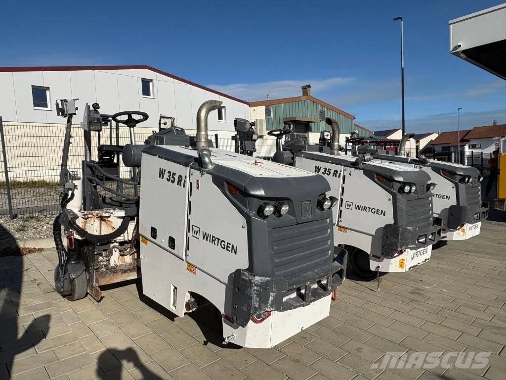 Wirtgen W 35 RI Asphaltfräsen