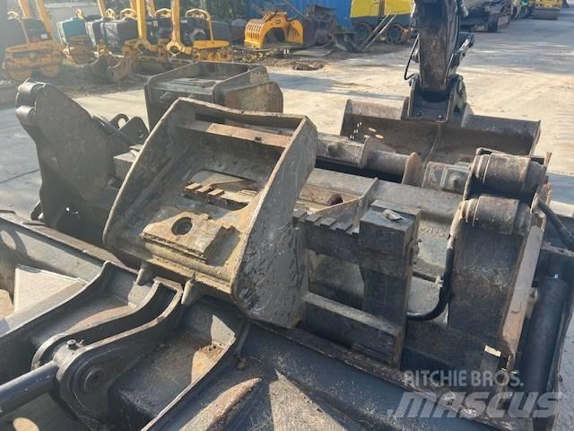 Mecalac 10 M CR Raupenbagger