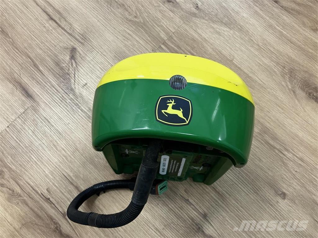 John Deere SF6000 GPS