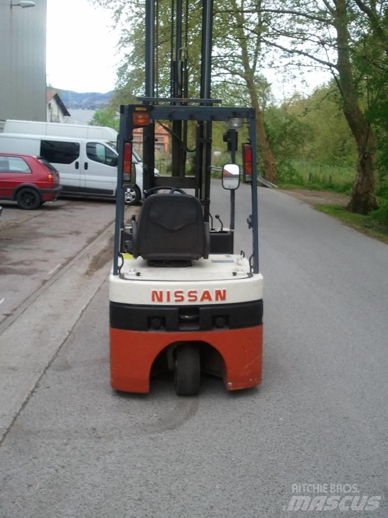 Nissan N01L15U Elektrostapler