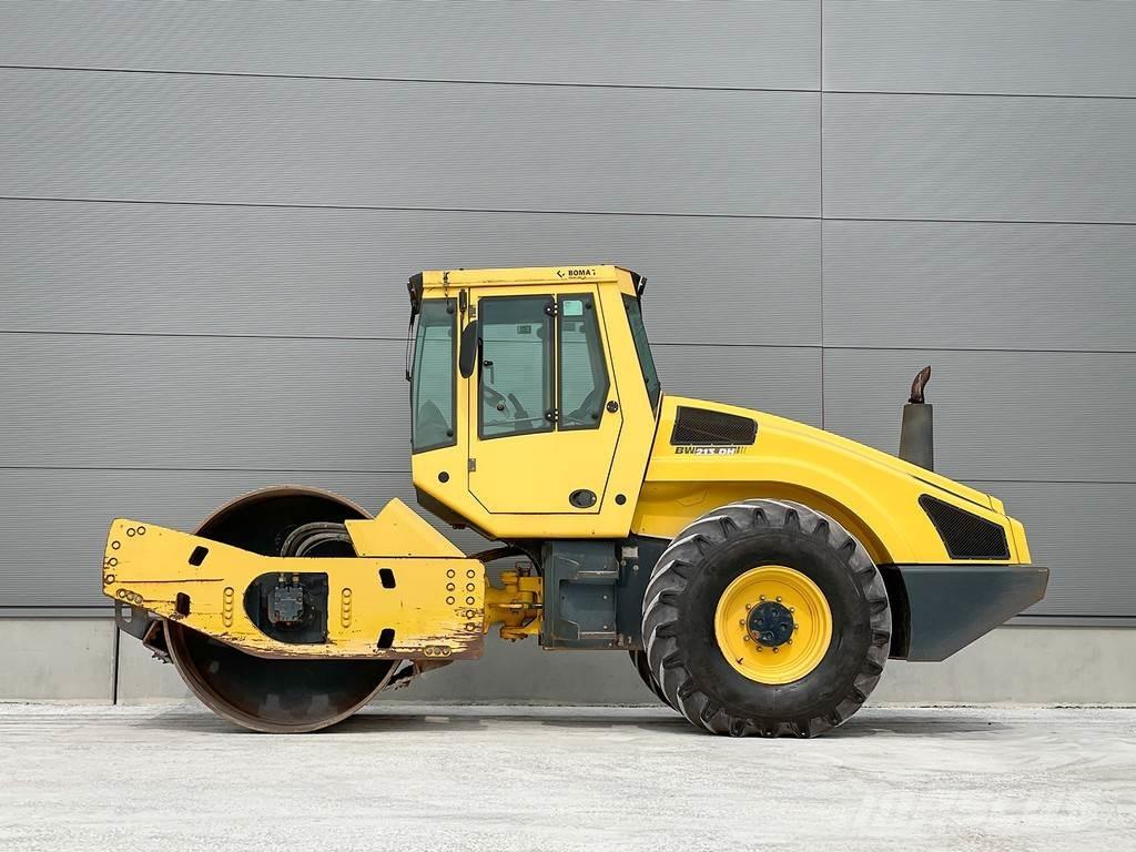 Bomag BW 213 DH-4 Walzenzüge