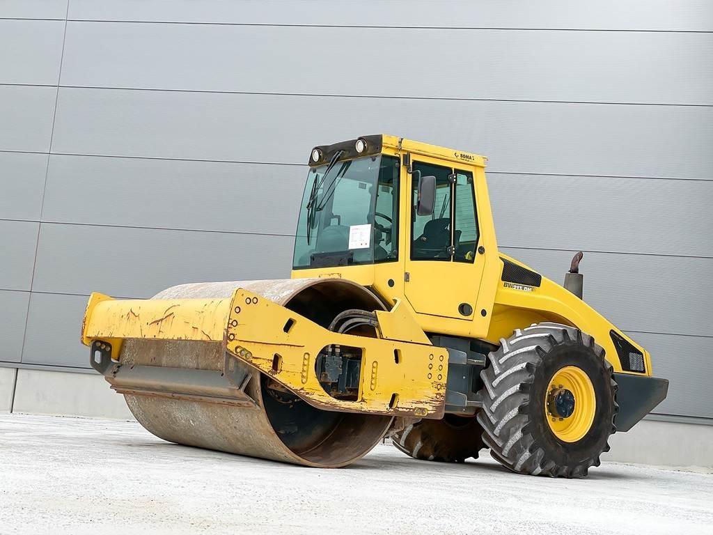 Bomag BW 213 DH-4 Walzenzüge