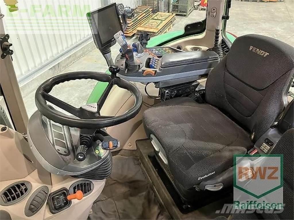 Fendt 700 vario s4 Traktoren