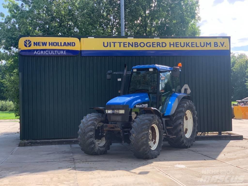 New Holland TM 125 Traktoren