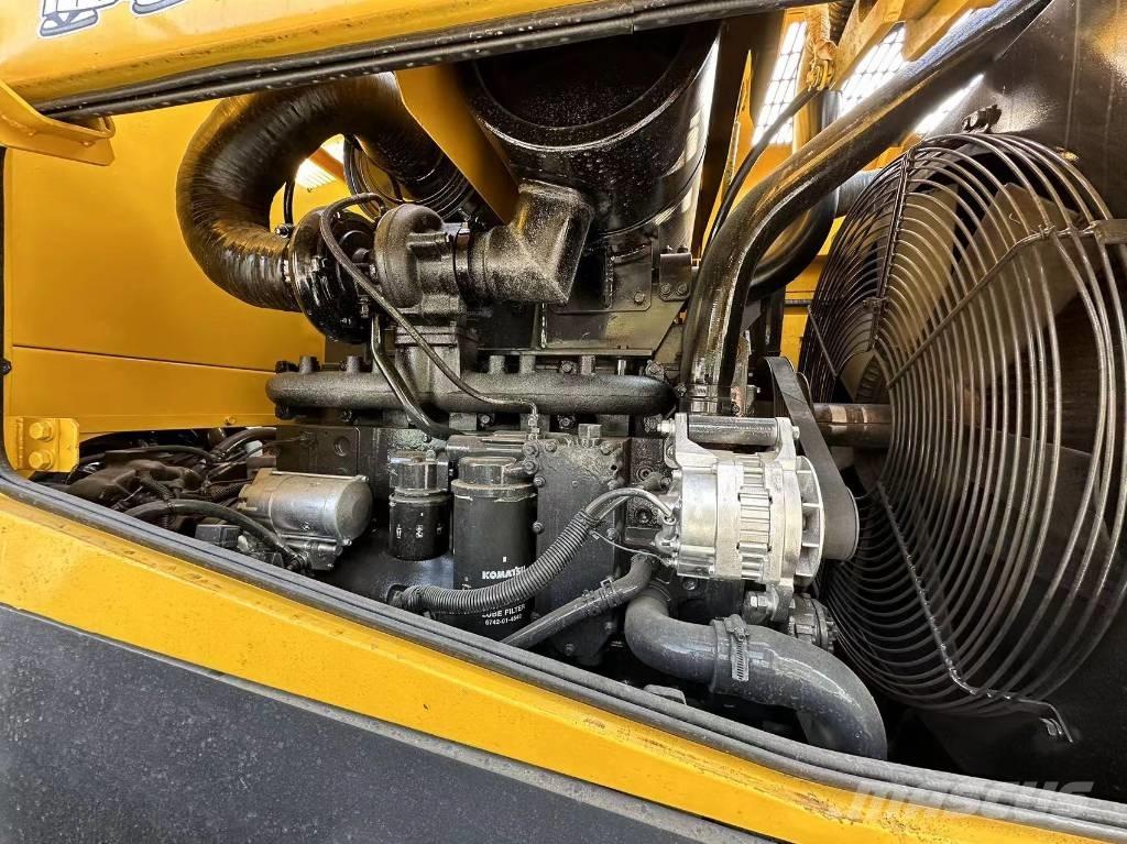 Komatsu WA 380 Radlader