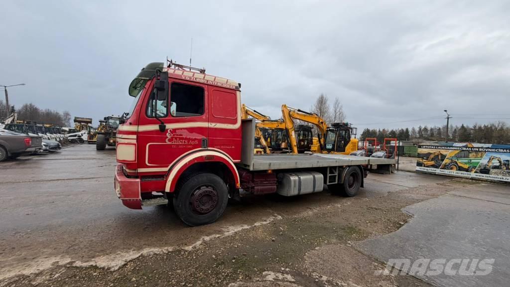 Mercedes-Benz 1827 Autotransporter