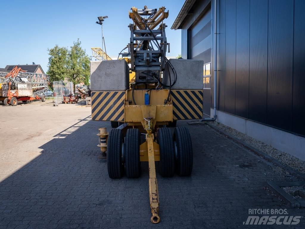 Potain GMH 519 Selbstaufrichtende Krane