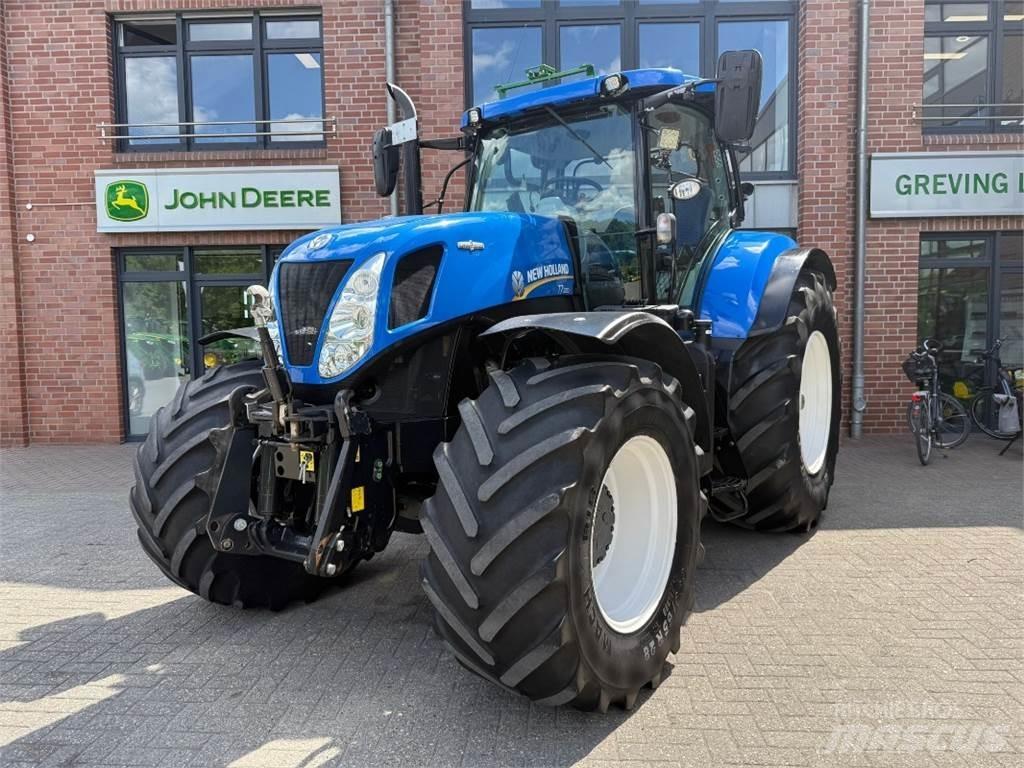 New Holland T7.220 Traktoren