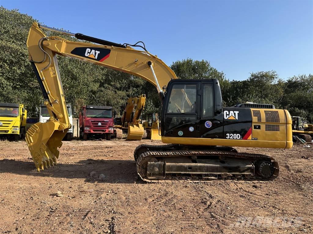 CAT 320D Raupenbagger