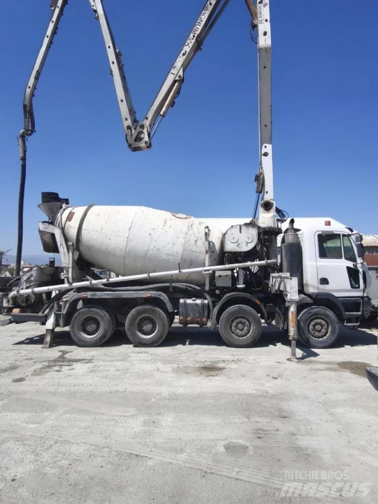 Astra Betonpompa Betonmischer