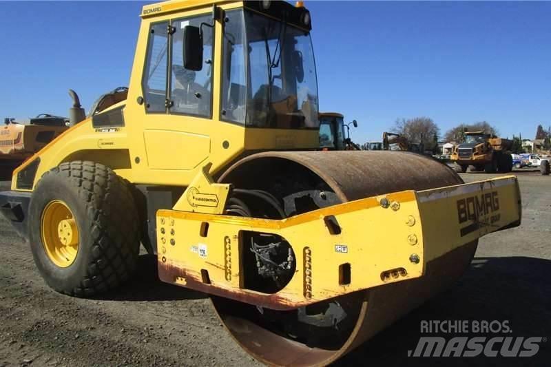 Bomag B213DH-4 Kombiwalzen