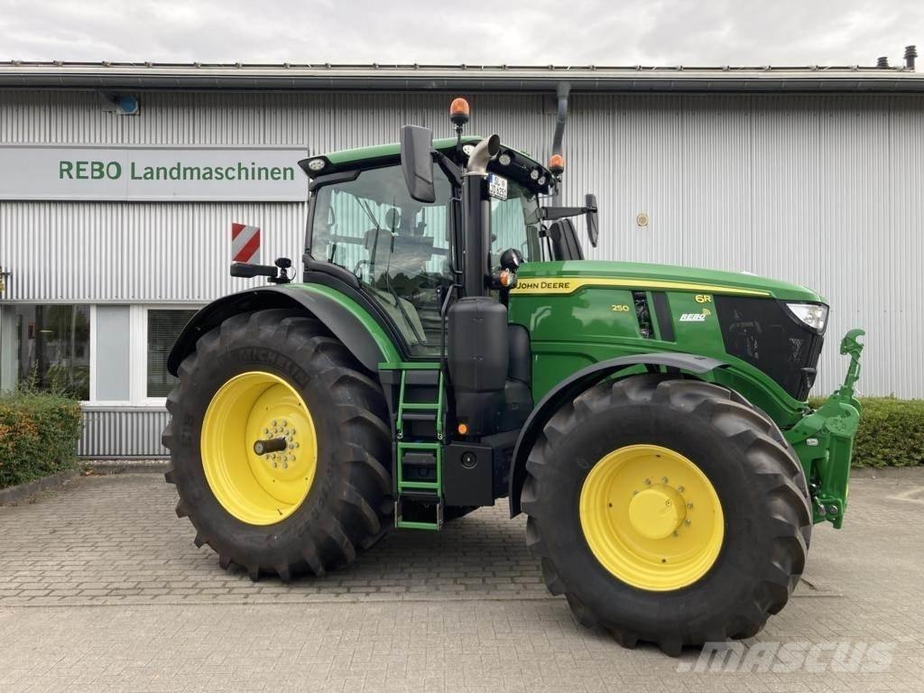 John Deere 6R 250 Traktoren