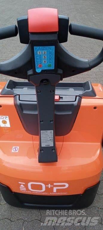 Toyota LWE 200 Niedergabelstapler