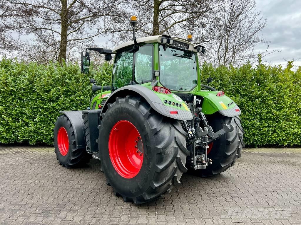 Fendt 724 S4 Profi Traktoren