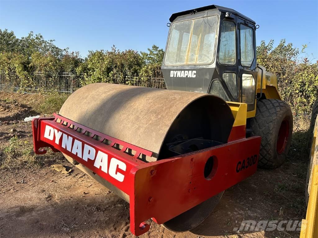 Dynapac CA 30 D Walzenzüge