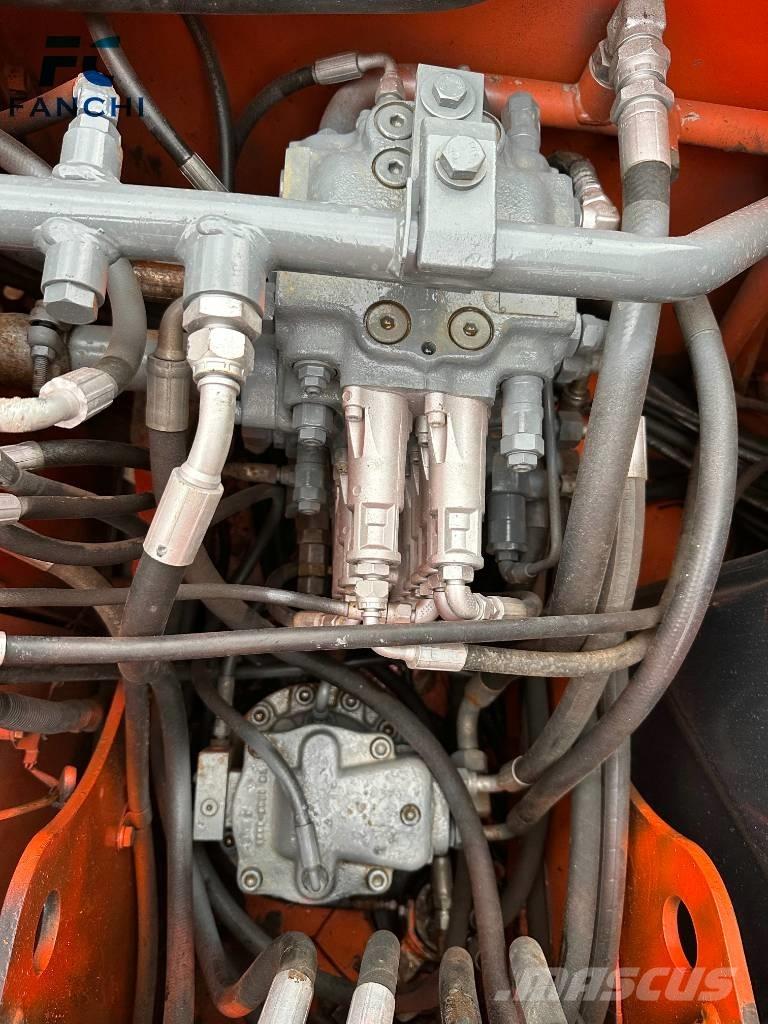 Hitachi ZX 70 Raupenbagger