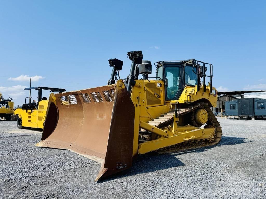 CAT D 7 Bulldozer