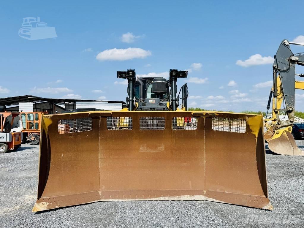 CAT D 7 Bulldozer