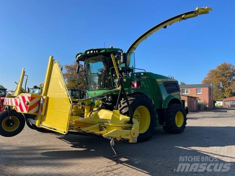 John Deere 8500 Feldhäcksler