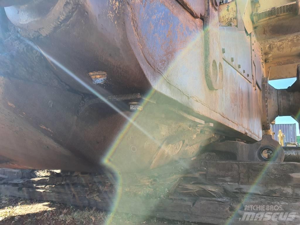 CAT D 11 R Bulldozer