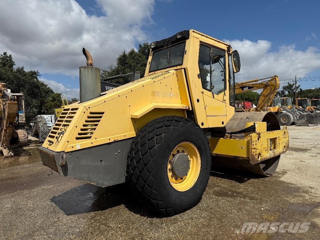 Bomag BW 211 D-3 Tandemwalzen