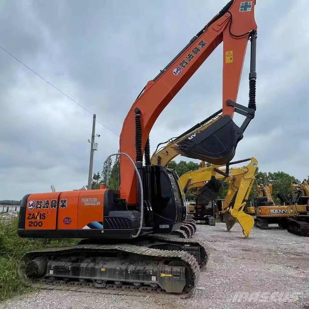 Hitachi ZX 200 Raupenbagger