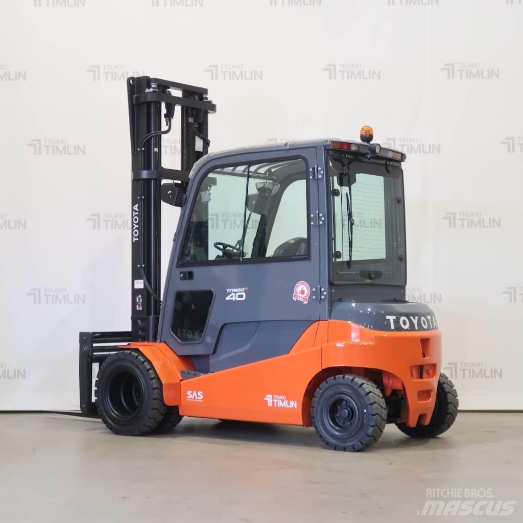 Toyota 8FBMT40 Elektrostapler