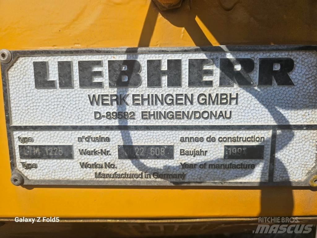 Liebherr LTM1225 All-Terrain-Krane